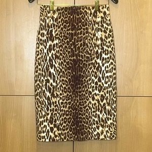 Elie Tahari leopard print pencil skirt